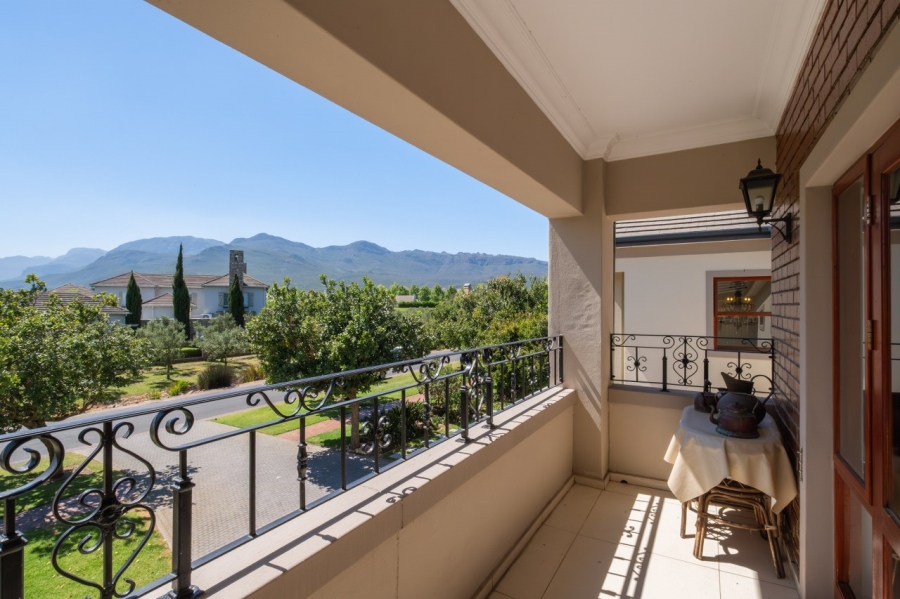 5 Bedroom Property for Sale in Val De Vie Estate Western Cape